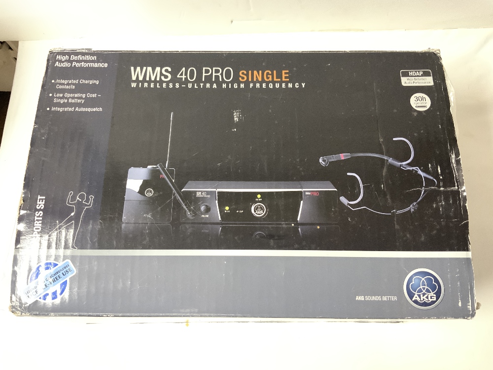 A WMS 40 PRO SINGLE - WIRELESS - ULTRA HIGH FREQUENCY SET BOXED, AND OTHER ITEMS. - Image 5 of 6