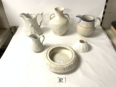 A WHITE PARIAN WARE COPY OF THE " PORTLAND VASE " 18 CMS, 2 PARIAN WARE JUGS, CIRCULAR STAND, SALT