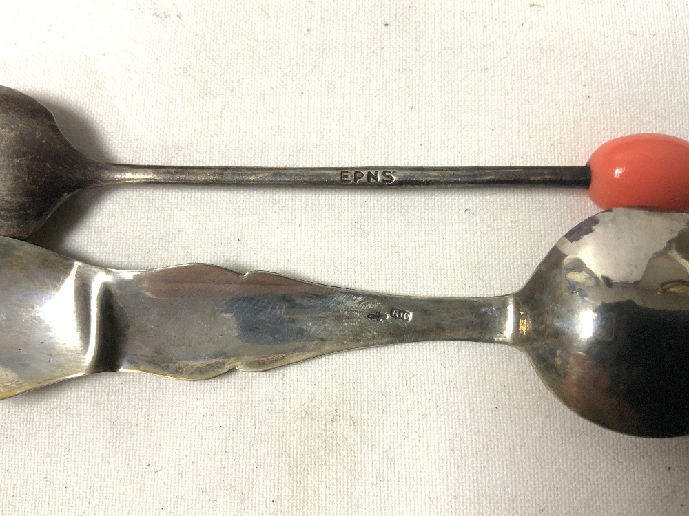 SET OF SIX WHITE METAL SPOONS IN CASE AND SET 12 EPNS BEAN ENDED COFFEE SPOONS IN CASE. - Image 4 of 5