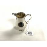 A HEAVY GEORGIAN STYLE HALLMARKED SILVER BALUSTER SHAPED MILK JUG, BIRMINGHAM 1956, ELLIS & CO, 12