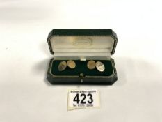 PAIR OF 375 GOLD CUFFLINKS WITH GREEN LEATHER BOX 4.2 GRAMS