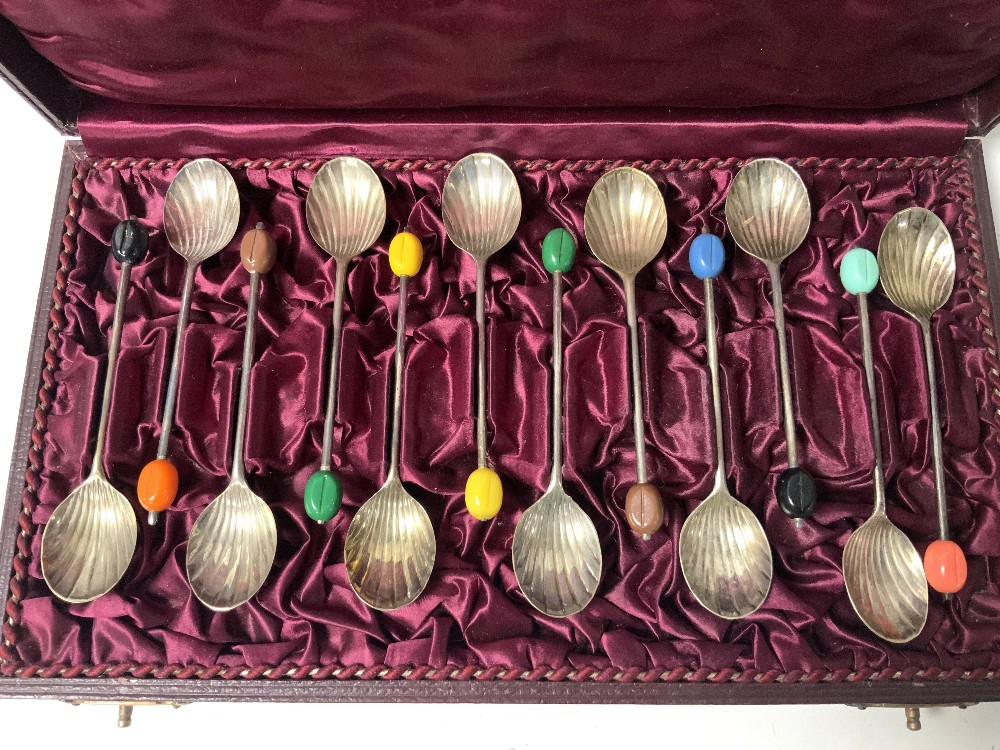 SET OF SIX WHITE METAL SPOONS IN CASE AND SET 12 EPNS BEAN ENDED COFFEE SPOONS IN CASE. - Image 2 of 5