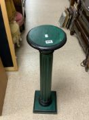 GREEN AND BLACK PAINTED REEDED COLUMN PEDESTAL STAND. 92 CMS.
