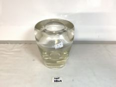 LARGE CLEAR ART GLASS MARKED LEERDAM TO BASE 18CM