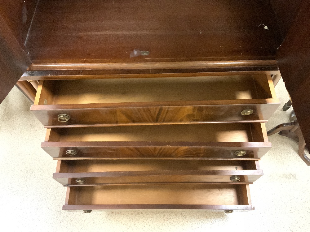 20TH-CENTURY FRENCH STYLE LINEN CUPBOARD WITH FOUR DRAWERS, ORMLOU MOUNTS AND COLUMN-SHAPED SIDES - Image 3 of 4