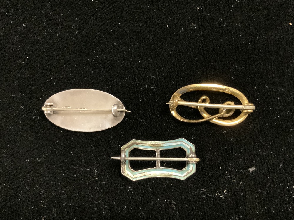 THREE SMALL CHARLES HORNER BROOCHES - Image 3 of 4