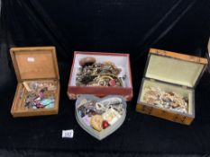 A QUANTITY OF COSTUME JEWELLERY IN 4 BOXES.