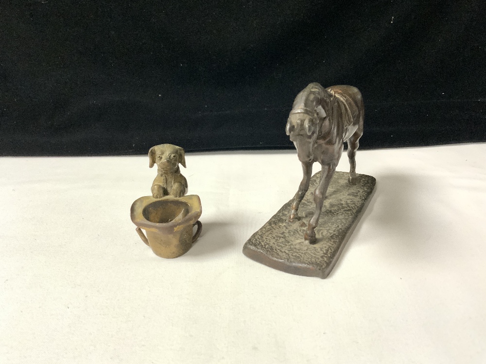 ONE RESIN HORSE AND A VICTORIAN COLD-PAINTED CAST BRONZE MATCH HOLDER OF A DOG, THE LARGEST; 10CM - Image 2 of 4