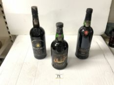 A 1988 BOTTLE OF TAYLORS VINTAGE PORT, 1991 BOTTLE DELAFORCE LATE BOTTLED VINTAGE PORT, BOTTLE OF