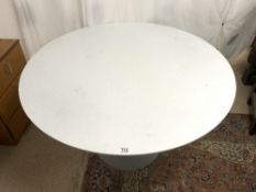 A MID-CENTURY TULIP DESIGN CIRCULAR DINING TABLE WITH AN ALUMINIUM BASE BY ARKANA POSSIBLY BY