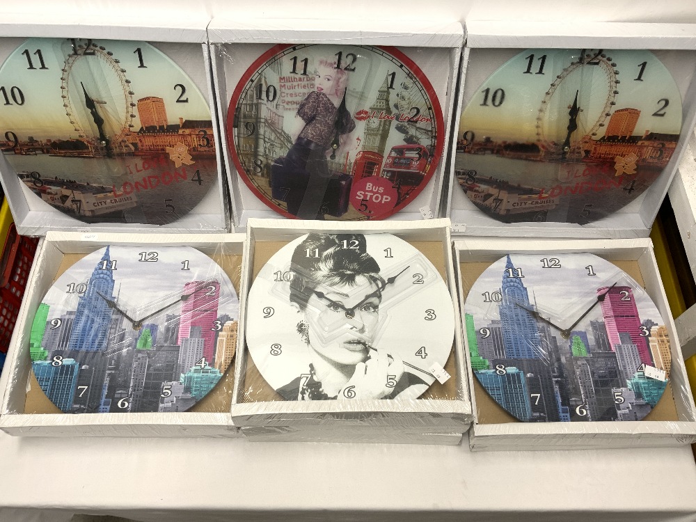 TEN MODERN PICTURE WALL CLOCKS WITH SCENES OF LONDON, NEW YORK, MARILYN MONROE AND OTHERS. - Image 2 of 4