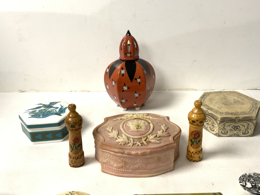 ROYAL WORCESTER PIN JAR, WEDGWOOD SUSIE COOPER DESIGN HEXAGONAL PIN JAR AND OTHER SMALL BOXES. - Image 2 of 5