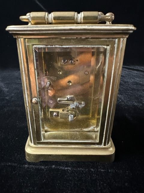 A FRENCH BRASS CARRIAGE CLOCK. - Image 3 of 4