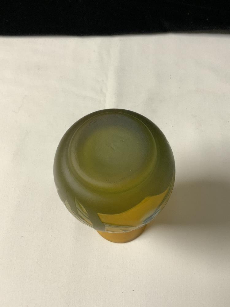 SMALL ART GLASS VASE MARKED GALLE YELLOW BLUE AND GREEN; 13.5CM - Image 5 of 5