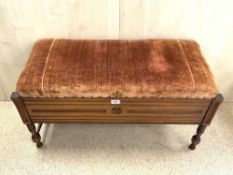 LATE VICTORIAN DUET STOOL WITH UPHOLSTERED CUSHION TOP, 94X50 CMS.