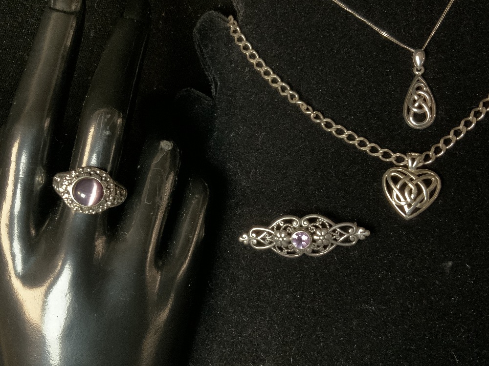 TWO HALLMARKED SILVER BRACELETS, 2 SILVER NECKLACES AND PENDANTS, SILVER BROOCH AND UNMARKED - Image 2 of 5