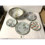 A CHINESE PORCELAIN FAMILLE ROSE BOWL A/F; 27 CMS AND 4 CHINESE PORCELAIN PLATES.30