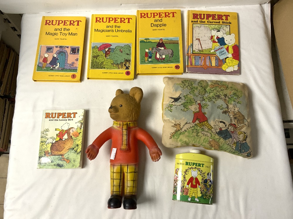 QUANTITY OF RUPERT THE BEAR ITEMS INCLUDES; ANNUALS, RUBBER FIGURE, PUZZLES , BOOKS AND MORE. ALSO A - Image 2 of 4