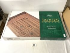 A JAQUES OF LONDON MASTER SHOVE HALFPENNY BOARD IN BOX.