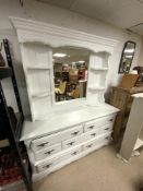 A VICTORIAN-STYLE WHITE KITCHEN DRESSER, WITH MIRRORED BACK AND SEVEN DRAWERS, 162X46X196 CM.