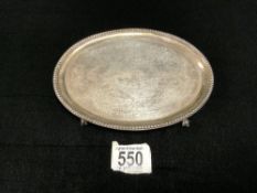 VICTORIAN HALLMARKED SILVER OVAL ENGRAVED CARD TRAY ON CLAW FEET, LONDON 1876, GOLDSMITHS ALLIANCE