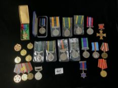 A QUANTITY OF REPRODUCTIO AND OTHER MEDALS, INCLUDES NATIONAL SERVICE MEDAL, PAKISTAN MEDALS,