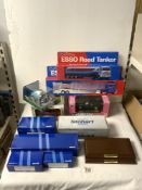 BURAGO BOXED PORSCHE 924 TURBO, ESSO ROAD TANKER, CAR TRANSPORTER AND OTHER BOXED VEHICLES