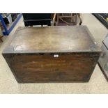 A VINTAGE ZINC LINED AND METAL BOUND MILITARY TRUNK, 52X94X52 CMS.
