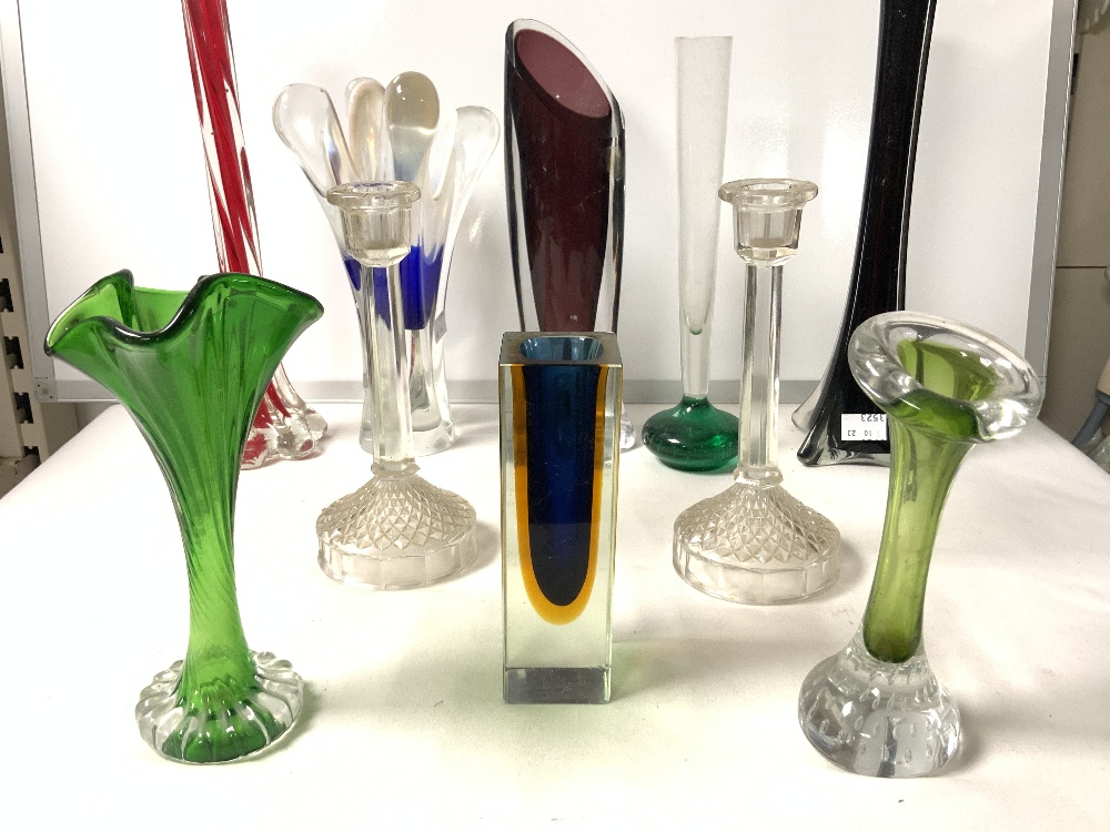 A QUANTITY OF ART GLASS VASES; 30 CMS TALLEST. - Image 2 of 4