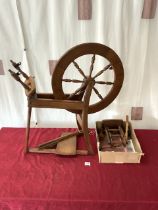 VINTAGE SPINNING WHEEL