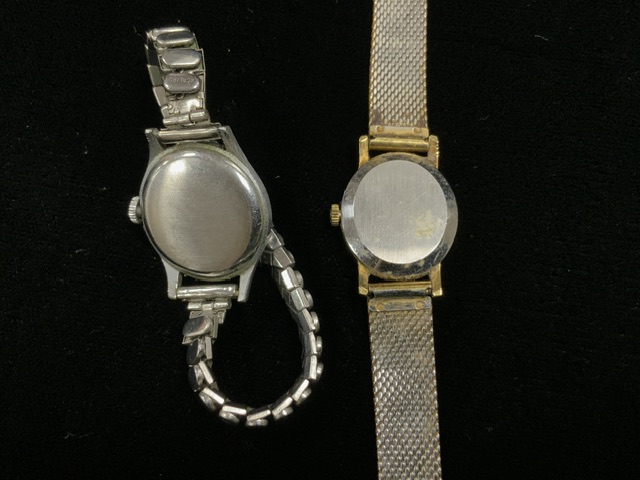 A LADIES OMEGA GOLD-PLATED WRISTWATCH (NON-MATCHING STRAP) AND A LADIES GIRARD-PERREGAUX WRISTWATCH. - Image 3 of 4