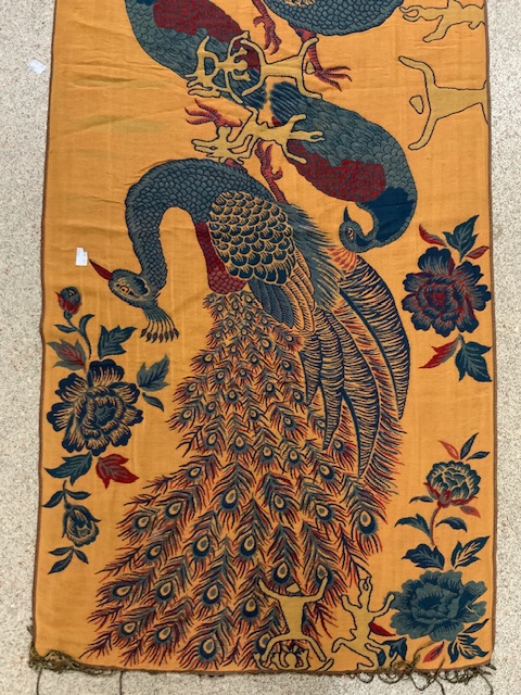 A WOOLLEN SHAWL WITH PEACOCK DESIGN. - Image 5 of 6