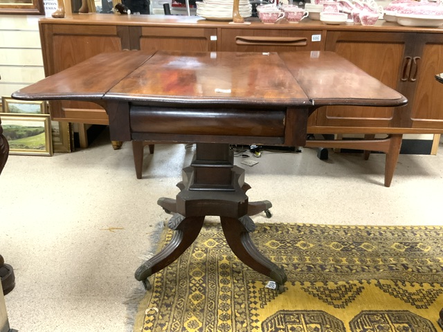 ANTIQUE PEMBROKE SOFA TABLE - Bild 2 aus 4