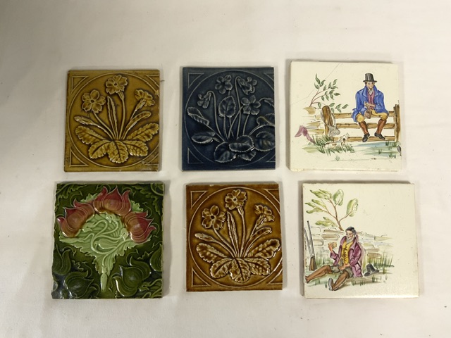 A LARGE QUANTITY OF DECORATIVE TILES, INCLUDING VICTORIAN. - Bild 4 aus 5