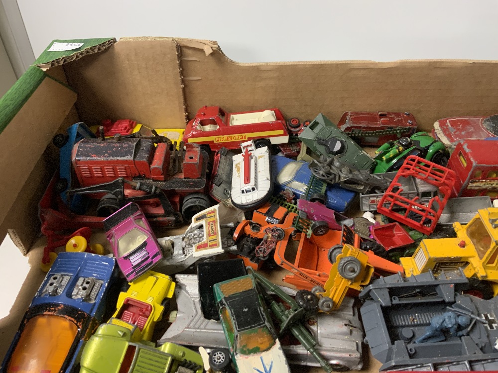 A COLLECTION OF DIE-CAST TOY VEHICLES; DINKY CRANE, CORGI AND MATCHBOX. - Image 6 of 9