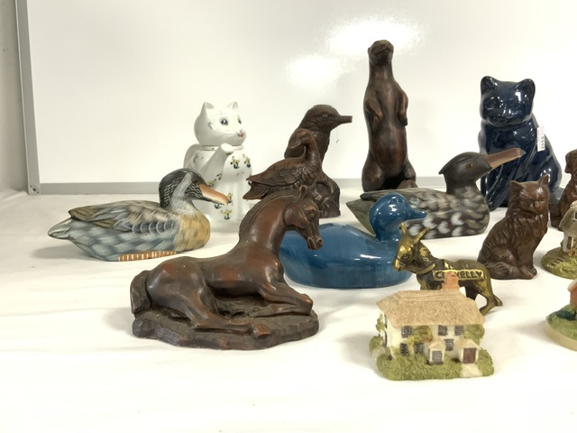 QUANTITY OF WOODEN, RESIN, METAL FIGURES OF ANIMALS. - Image 3 of 5