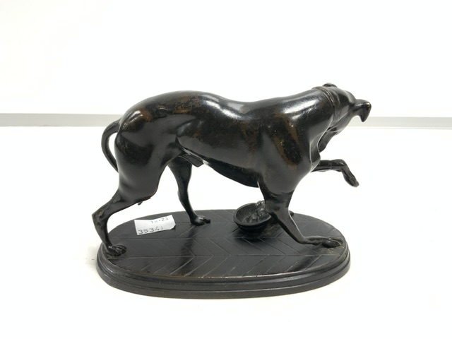 A BRONZE FIGURE OF A GREYHOUND; 16X12 CMS. - Image 3 of 4