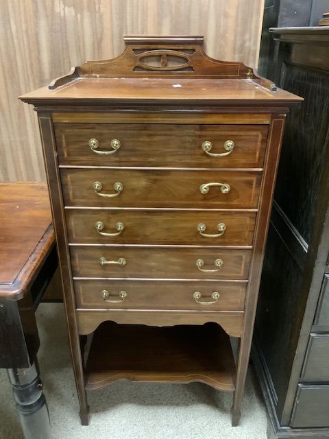 EDWARDIAN INLAID MAHOGANY MUSIC CABINET; 52X36X98 CMS AND A MAGAZINE RACK. - Image 5 of 5