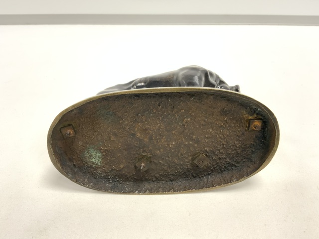 A BRONZE FIGURE OF A GREYHOUND; 16X12 CMS. - Image 4 of 4