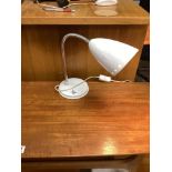 A MID-CENTURY ANGLEPOISE TABLE LAMP