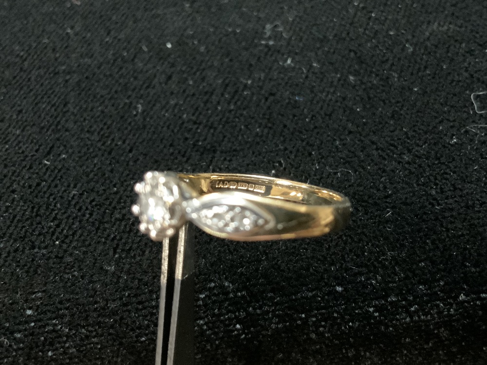A 9CT HALLMARKED GOLD SOLITAIRE DIAMOND RING AND DIAMONDS IN SHOULDERS; SIZE J1/2; 2.1 GMS. - Image 4 of 5