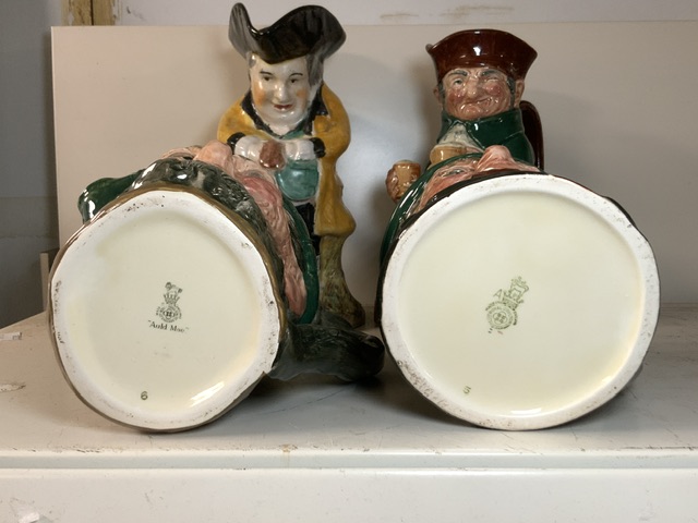 TWO ROYAL DOULTON CHARACTER MUGS - AULD MAC AND MR PICKWICK AND ROYAL DOULTON JUG - OLD CHARLIE - Image 3 of 6