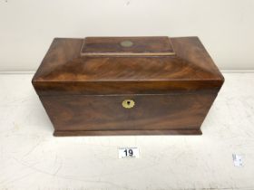 VICTORIAN MAHOGANY SARCOPHAGUS SHAPED TEA CADDY WITH BRASS LION RING HANDLES.
