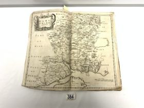 A 1695 MAP OF HAMPSHIRE AND ISLE WIGHT, WITH 12 PAGES OF PRINTED TEXT, BY ROBERT MORDEN. CAMDENS