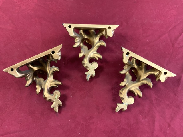 THREE GILDED WALL MOUNTS 23CM - Image 3 of 4