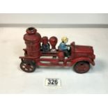 VINTAGE CAST IRON FIRE TRUCK 21CM