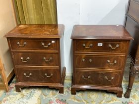 A PAIR OF REPRODUCTION INLAID MAHOGANY THREE DRAWER CHESTS, 53X36X70 CMS.