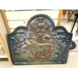 ANTIQUE CAST IRON FIRE BACK SCREEN DECORATED WITH A LION AND THISTLE 75 X 67CM