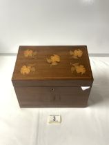 EDWARDIAN FLORAL INLAID MAHOGANY SLOPING TOP STATIONERY BOX, 23.5X18 CMS.