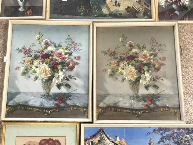 TWO PAIRS OF VERNON WARD FLOWER PRINTS, AND THREE OTHER PRINTS, 37X50 CMS LARGEST. - Image 3 of 5